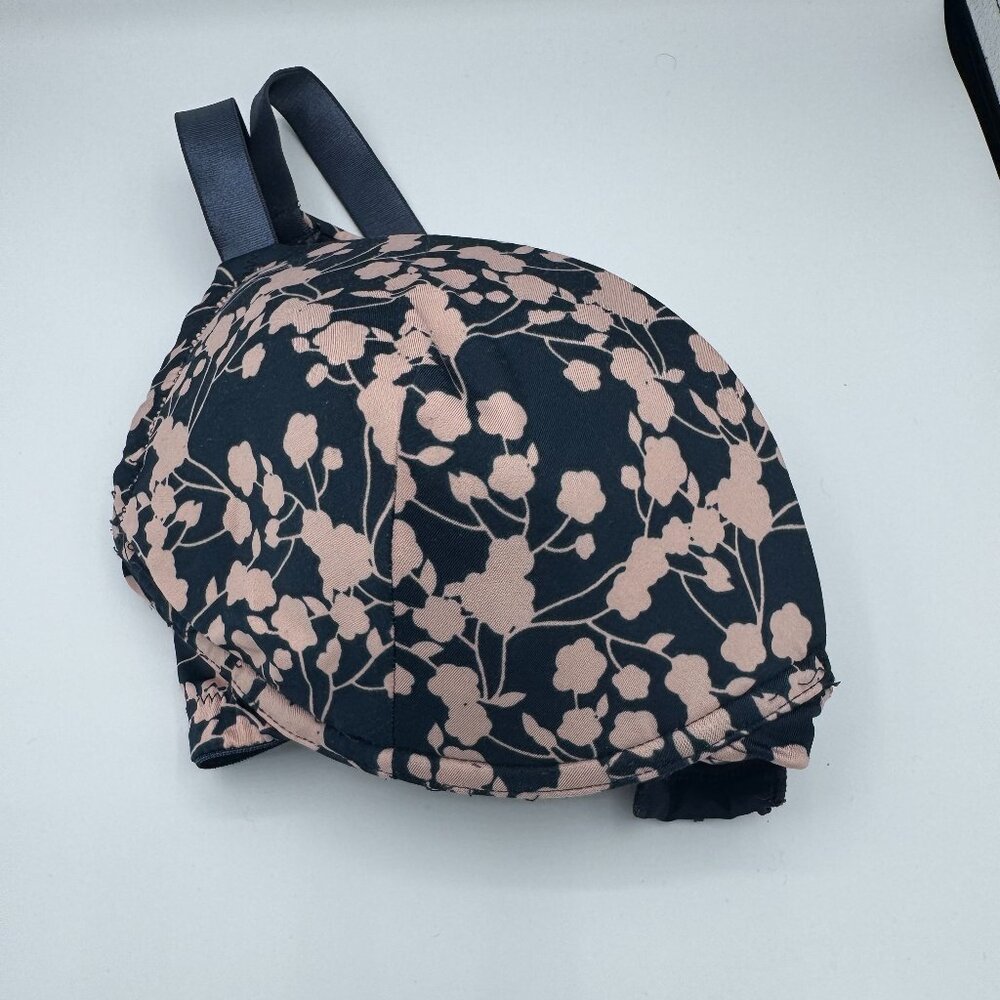 Black Bra with Pink Floral Design – Size 40C | Wire-Free & Comfy